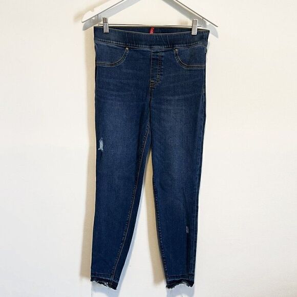 Spanx Distressed Dropped Hem Pull On Ankle Skinny Jeans in Medium Wash - Picture 2 of 10